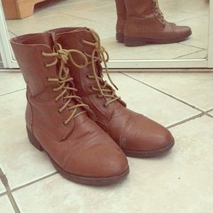 Woman boots